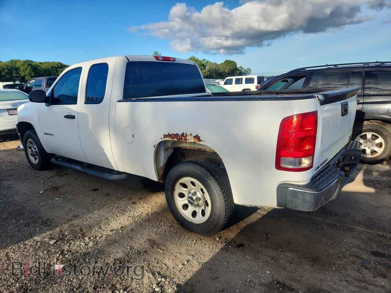 2011 GMC SIERRA - VIN: 1GTR1TEX3BZ403576 - Фото 2