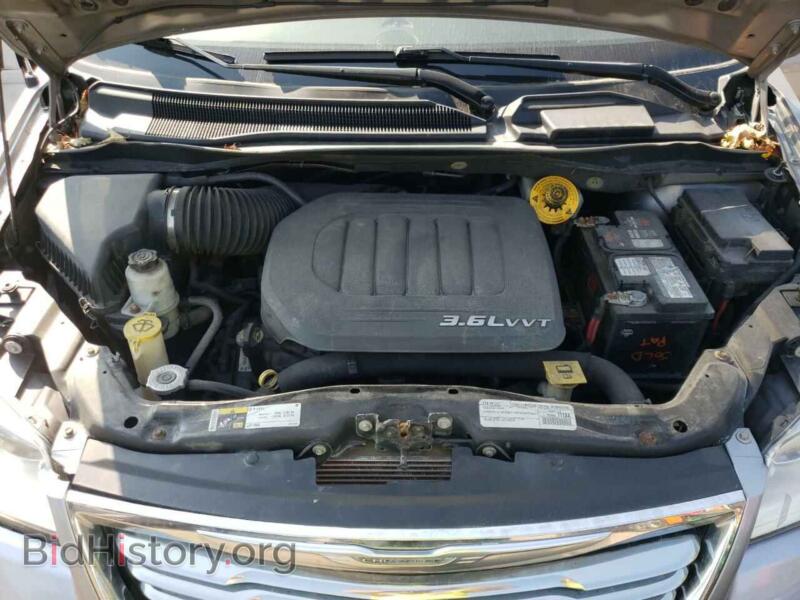 2015 Chrysler MINIVAN (VIN 2C4RC1HG1FR719956) — photo 12 of 13