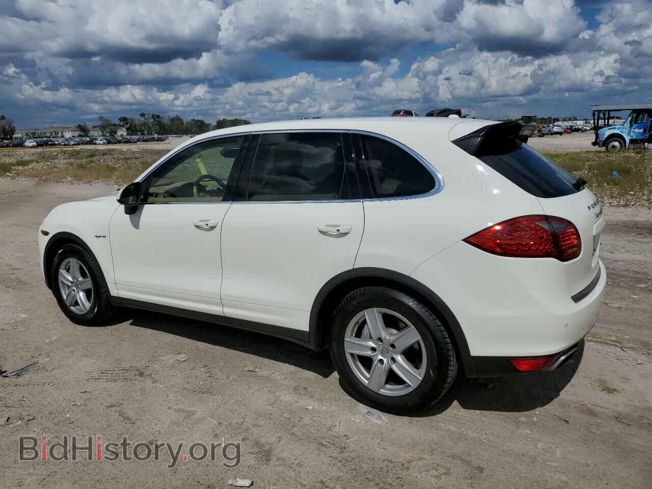 2012 PORSCHE CAYENNE - VIN: WP1AE2A27CLA90198 - Фото 2
