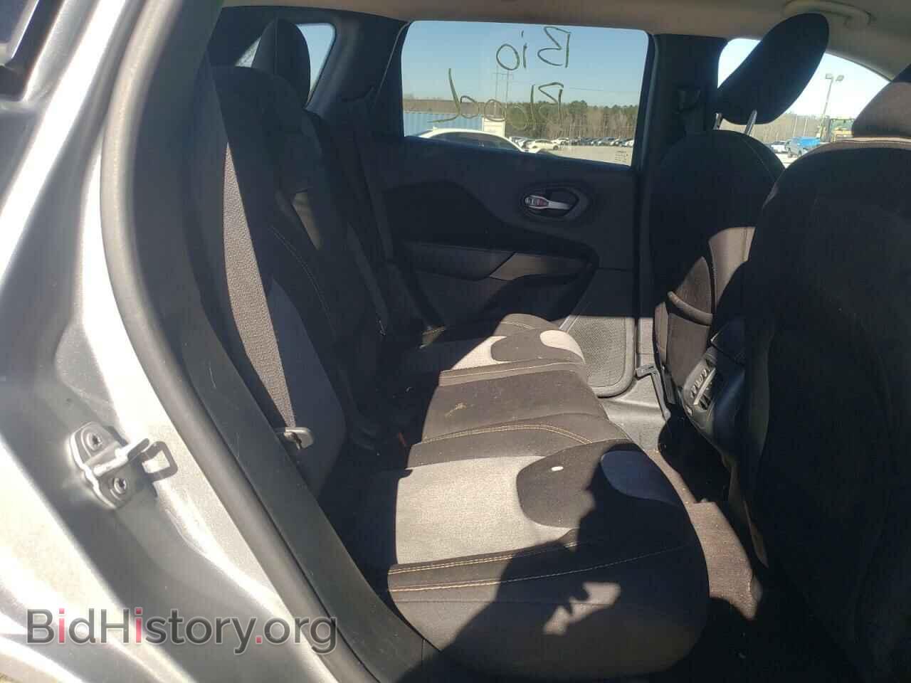 2016 JEEP CHEROKEE - VIN: 1C4PJLAB3GW336813 - Фото 6