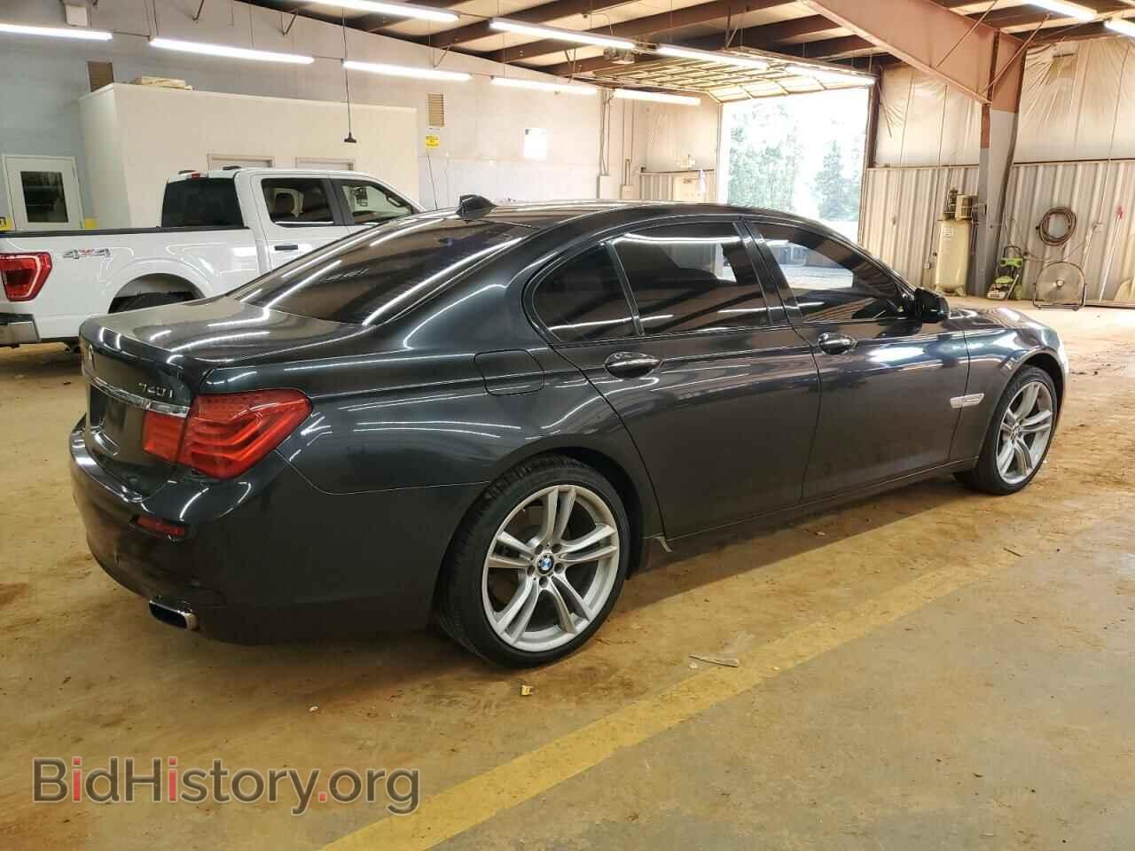 2012 BMW 7 SERIES - VIN: WBAKA4C59CC613500 - Фото 3