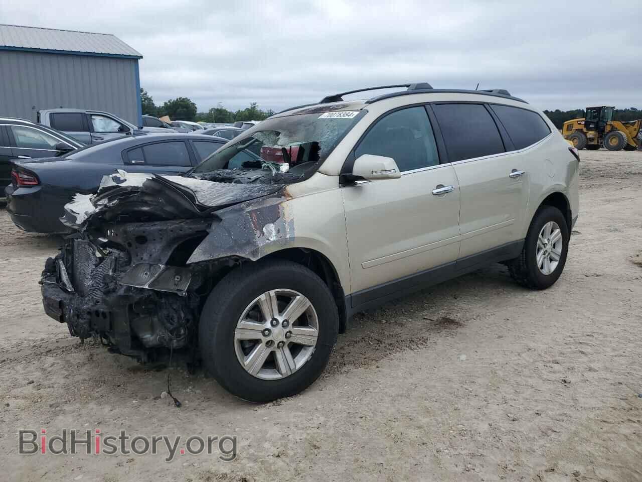 Фотография 1GNKRGKD8EJ332025 - CHEVROLET TRAVERSE 2014