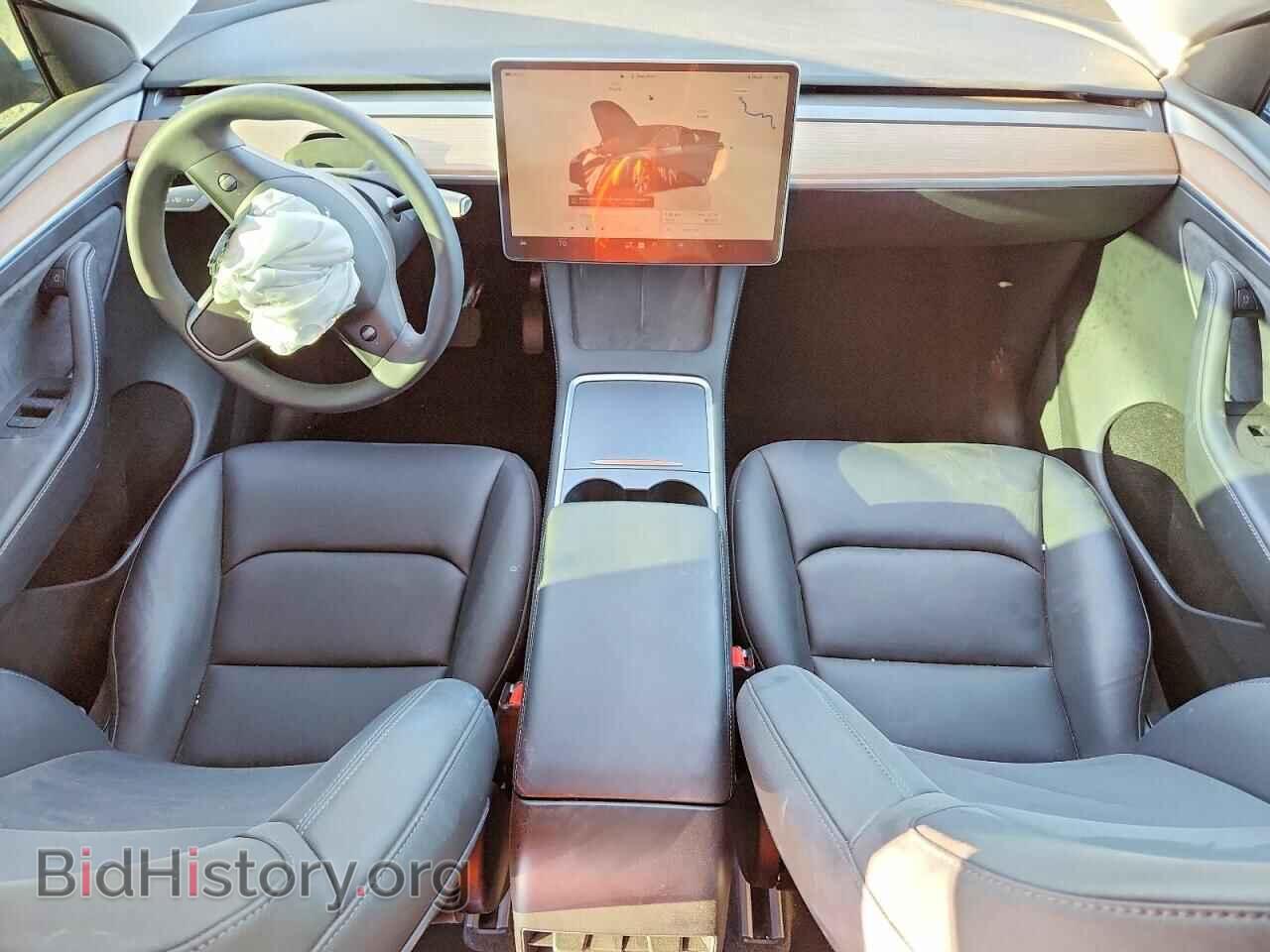 2024 TESLA MODEL Y - VIN: 7SAYGDEE7RF991046 - Фото 8