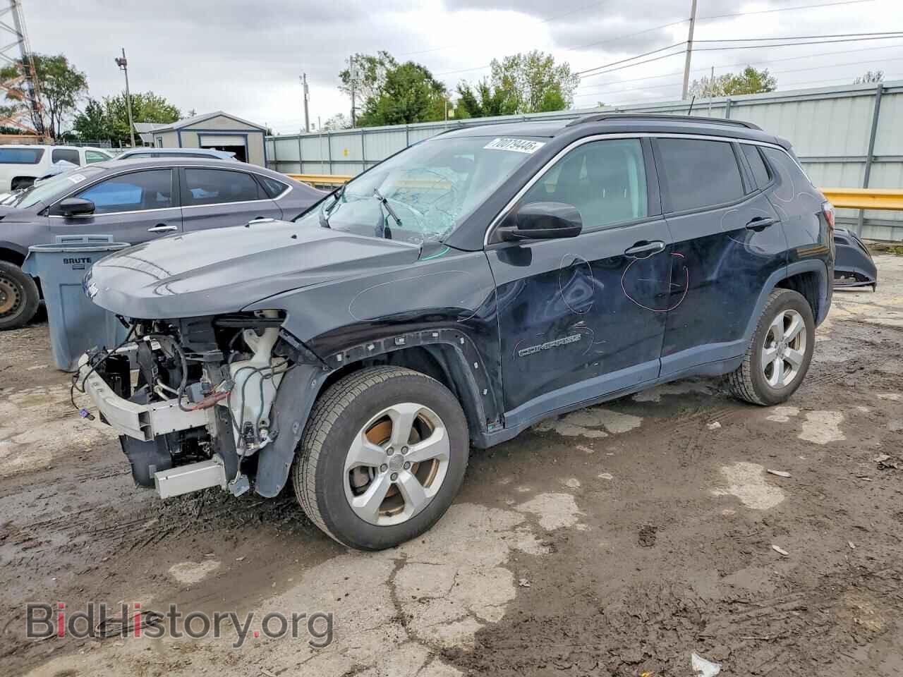 Photo 3C4NJDBB3JT115849 - JEEP COMPASS 2018