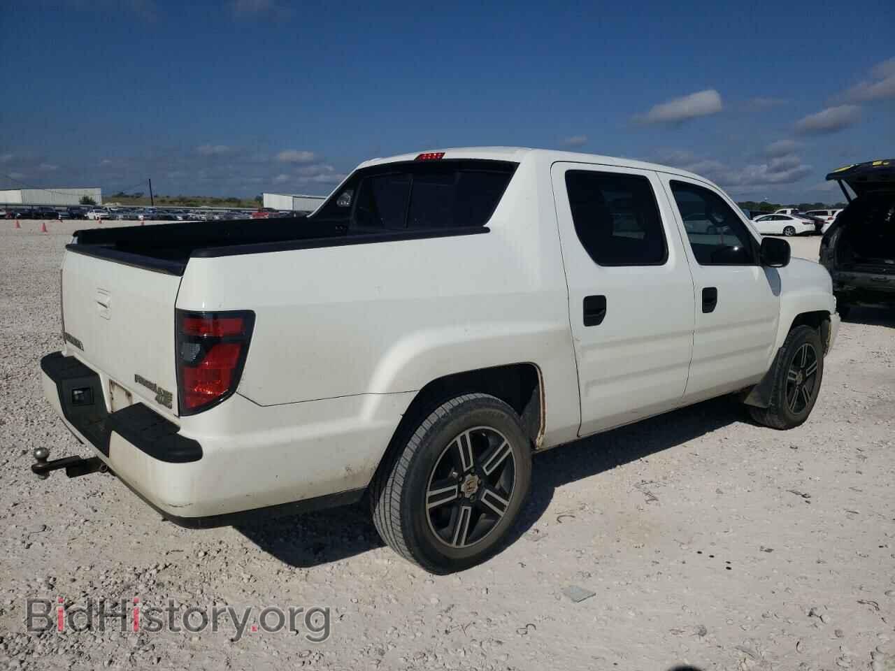 2014 HONDA RIDGELINE - VIN: 5FPYK1F79EB010257 - Фото 3