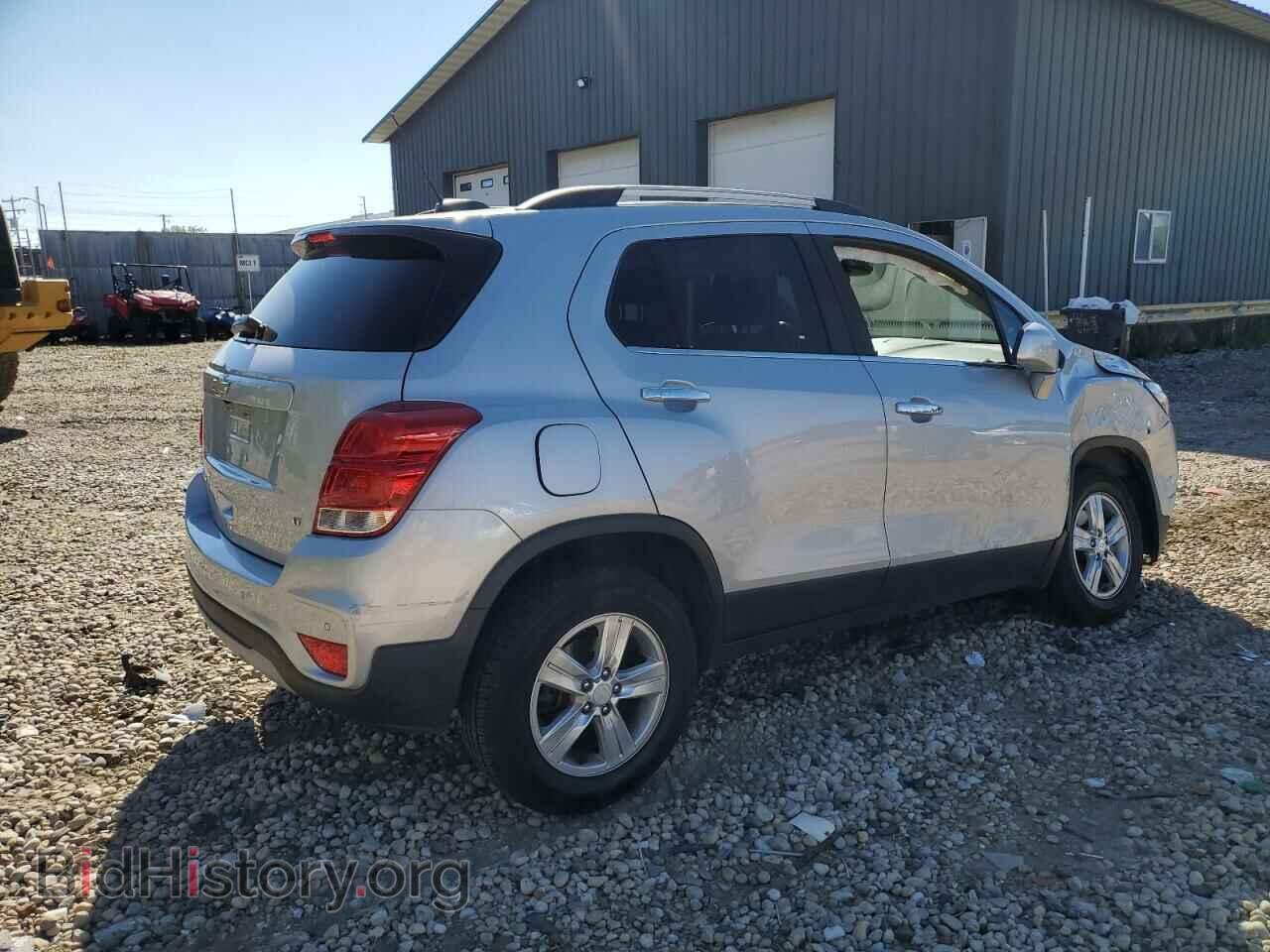 2017 CHEVROLET TRAX - VIN: 3GNCJPSB9HL265829 - Фото 3