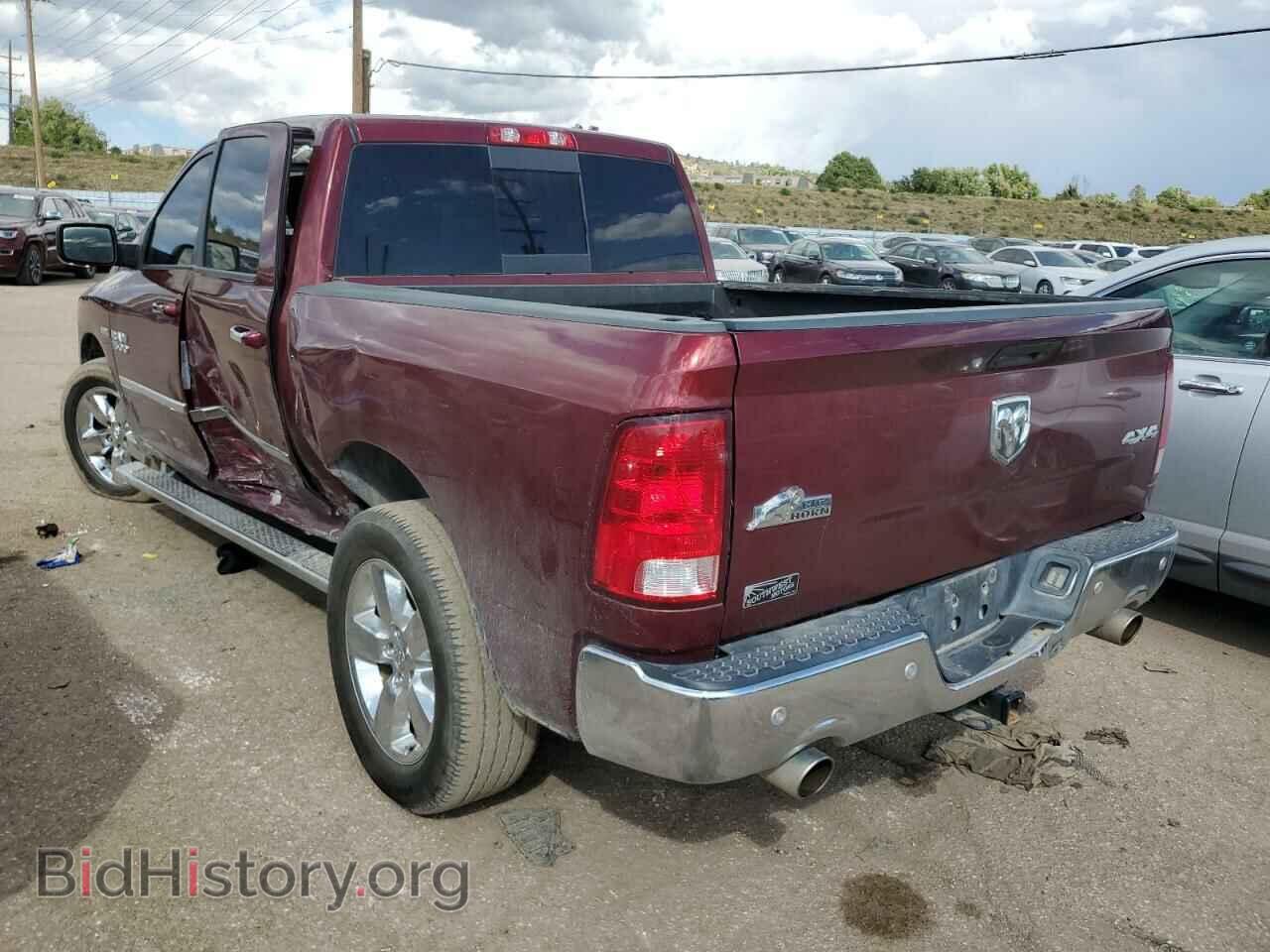 2017 RAM 1500 - VIN: 3C6RR7LT7HG564903 - Фото 2
