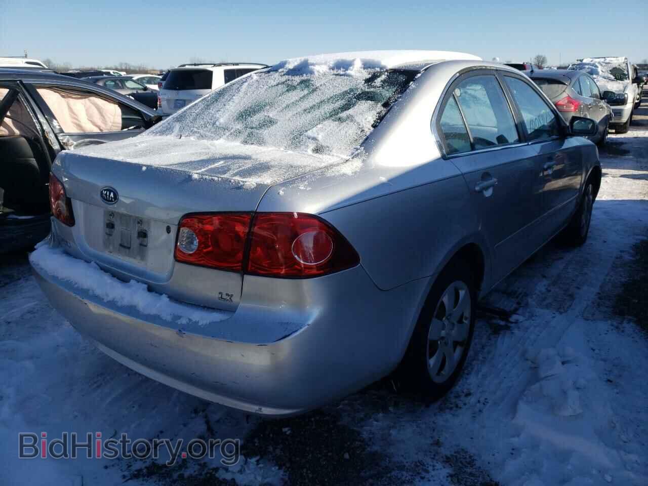 2007 KIA OPTIMA - VIN: KNAGE123X75122615 - Фото 4