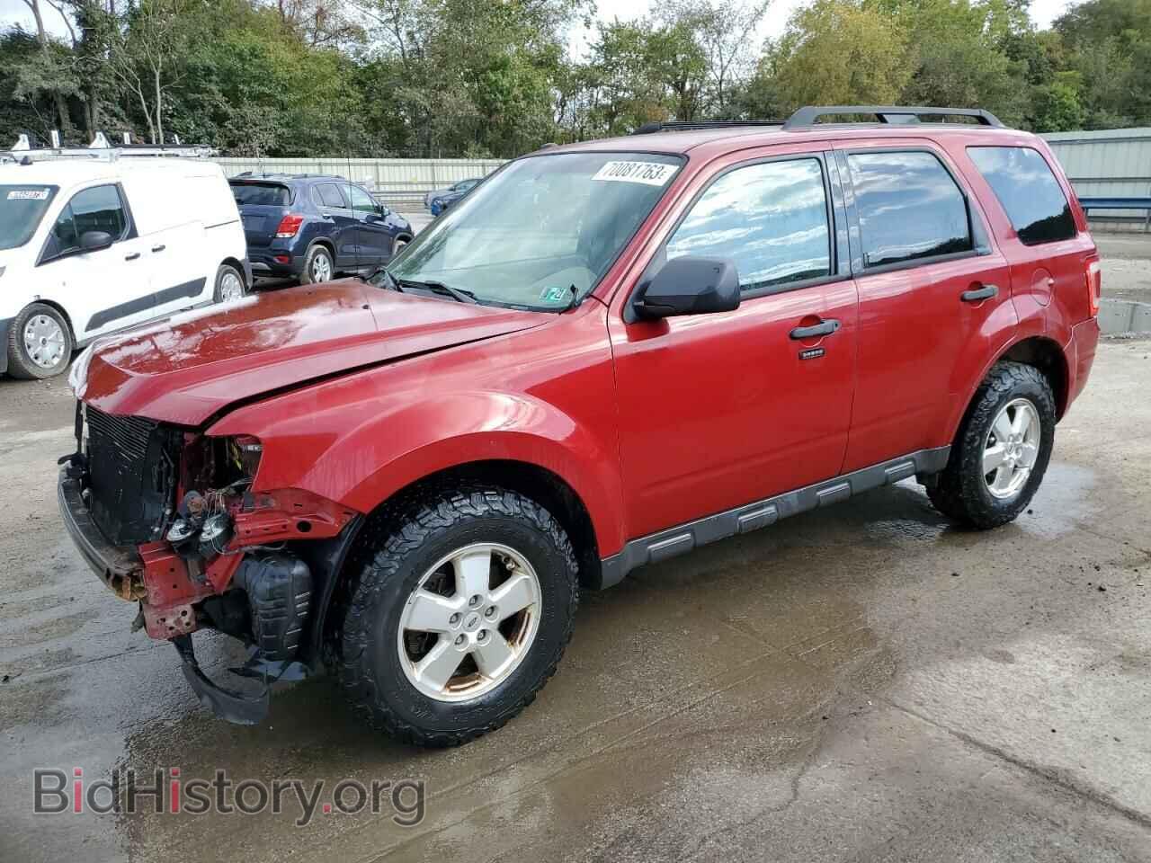 Фотография 1FMCU0D77BKA42709 - FORD ESCAPE 2011
