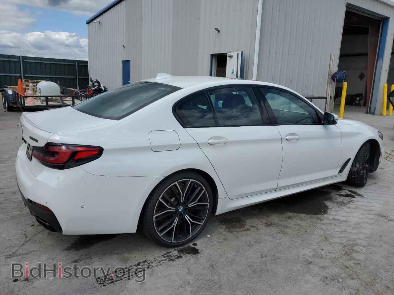 2021 BMW M5 - VIN: WBA13BK09MCG07264 - Photo 3