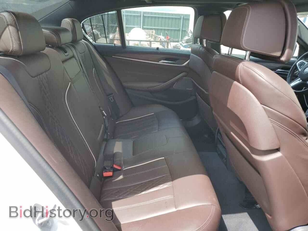 2021 BMW M5 - VIN: WBA13BK09MCG07264 - Photo 10