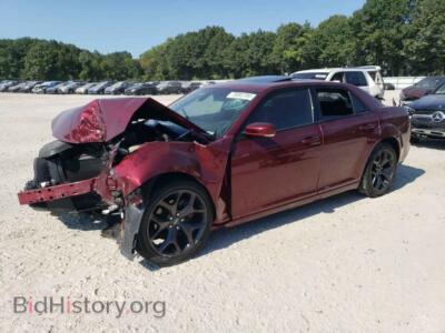 2021 Chrysler 300 S, красный — VIN 2C3CCABG0MH585351, Copart