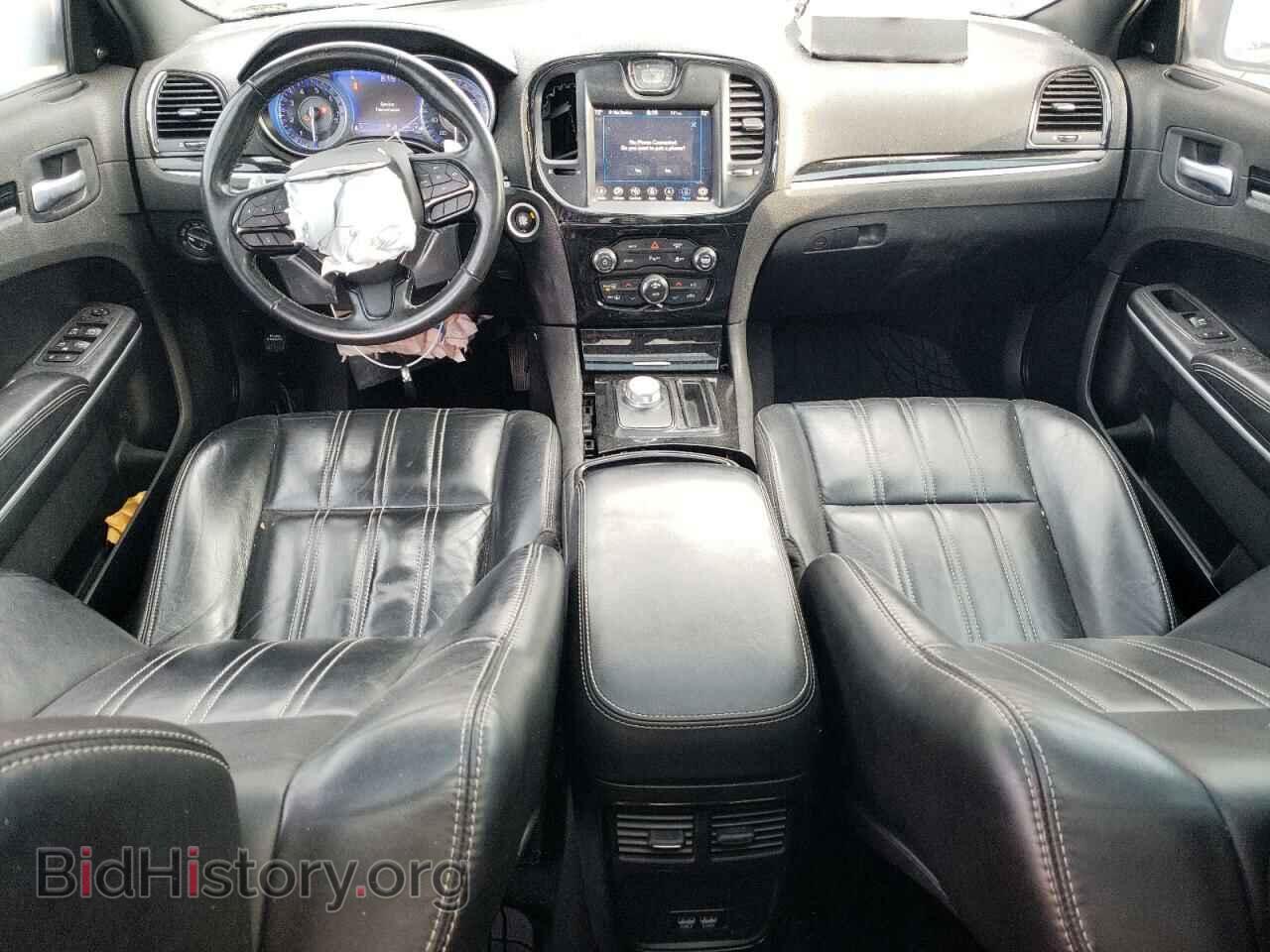 2021 CHRYSLER 300 - VIN: 2C3CCABG0MH585351 - Фото 8