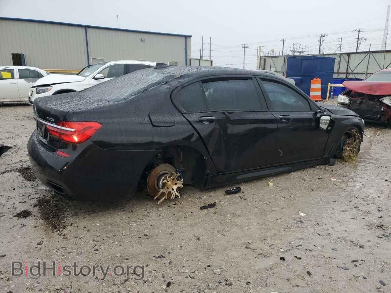2017 BMW 7 SERIES - VIN: WBA7F0C30HGM22207 - Фото 3