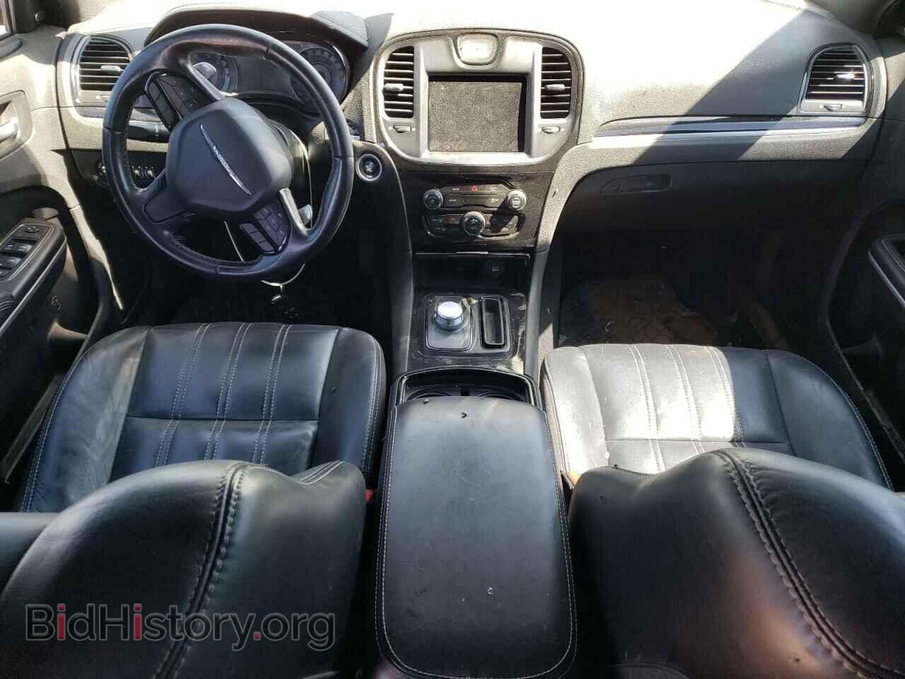 2019 CHRYSLER 300 - VIN: 2C3CCABG7KH559505 - Фото 8