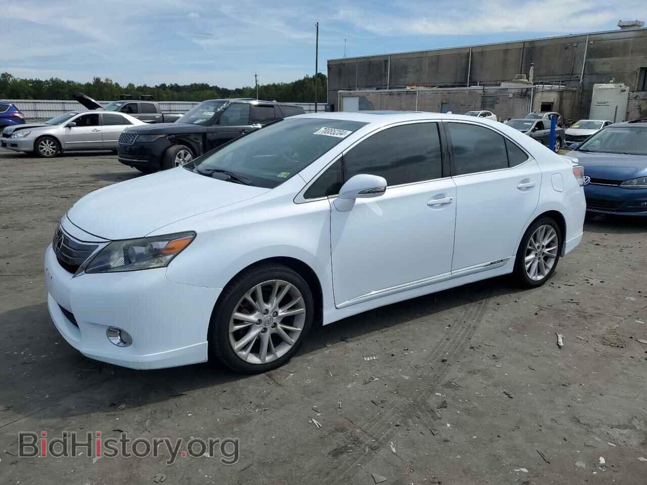 Фотография JTHBB1BAXA2037222 - LEXUS HS 2010