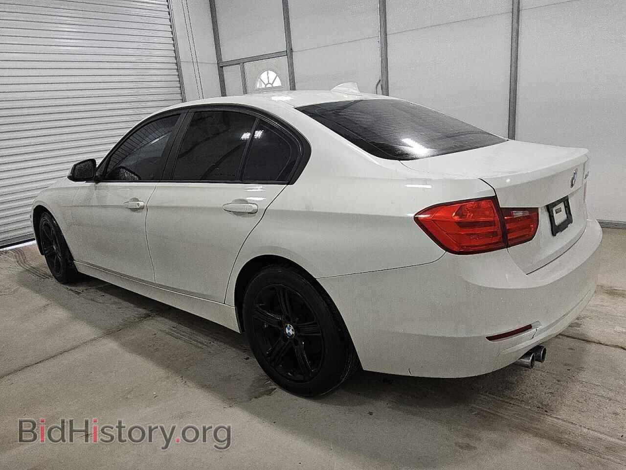 2014 BMW 3 SERIES - VIN: WBA3A5C55EF606099 - Фото 2