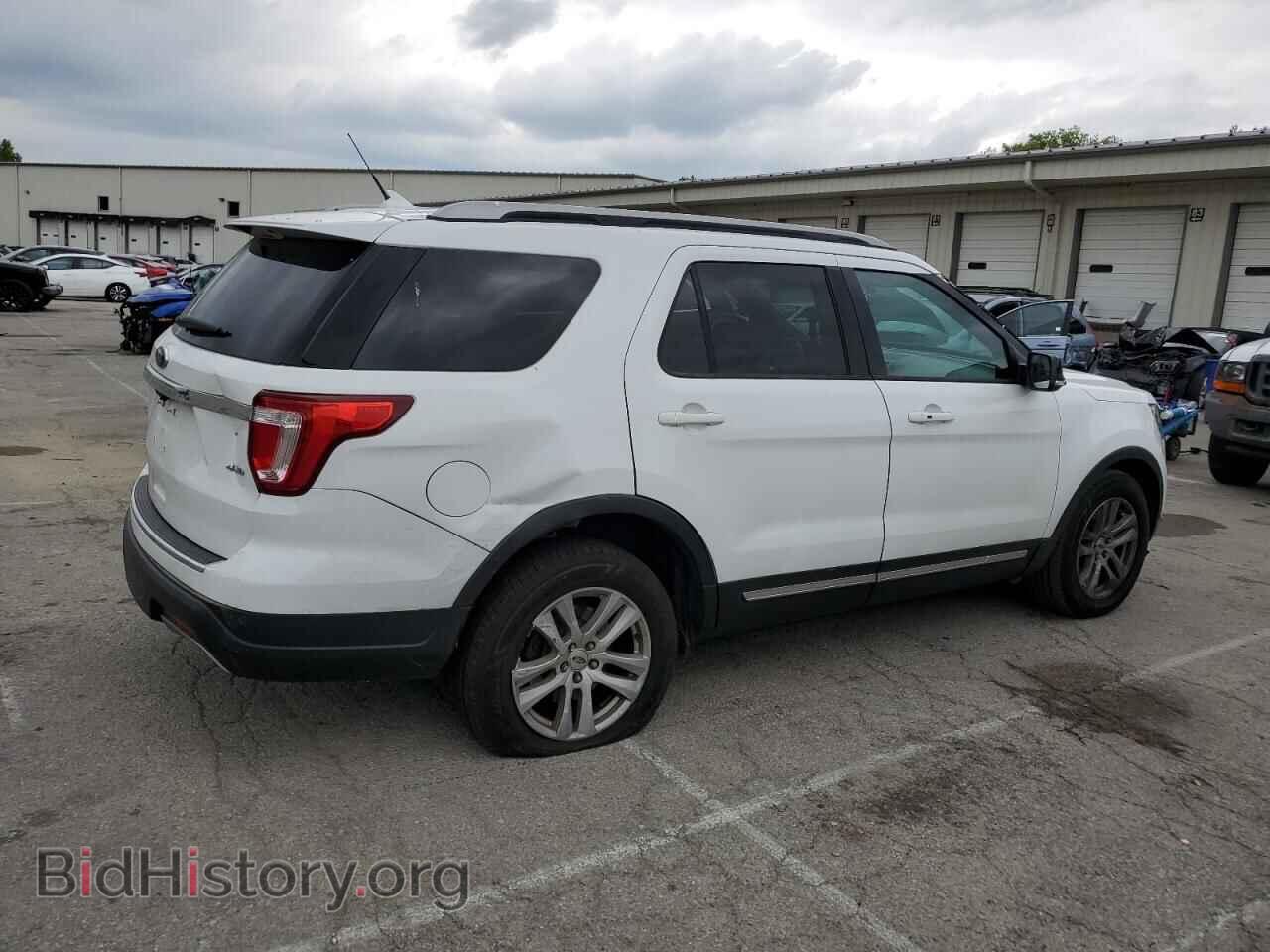 2018 FORD EXPLORER - VIN: 1FM5K8D80JGA56913 - Фото 3