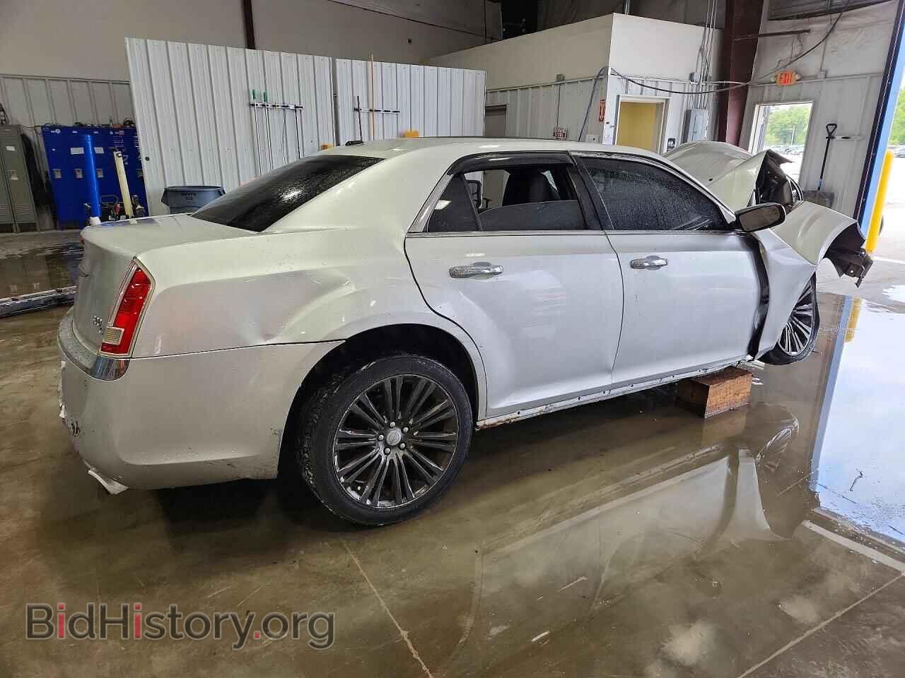 2011 CHRYSLER 300 - VIN: 2C3CA6CT7BH614453 - Photo 3