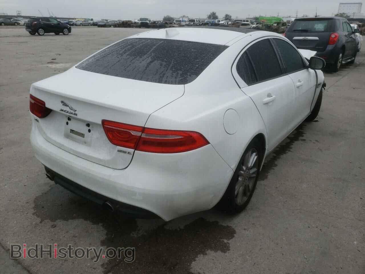2017 JAGUAR XE - VIN: SAJAD4BG1HA966729 - Фото 4