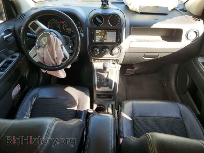 2017 Jeep COMPASS (VIN 1C4NJCEA8HD207200) — фото 8 из 14