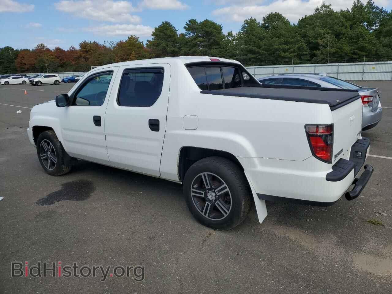 2014 HONDA RIDGELINE - VIN: 5FPYK1F77EB003310 - Фото 2