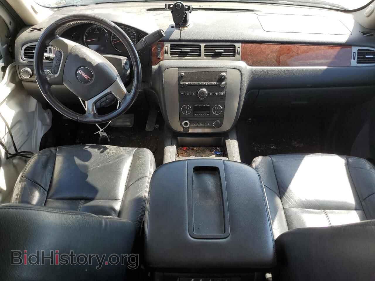 2011 GMC YUKON - VIN: 1GKS2HE35BR249773 - Фото 8