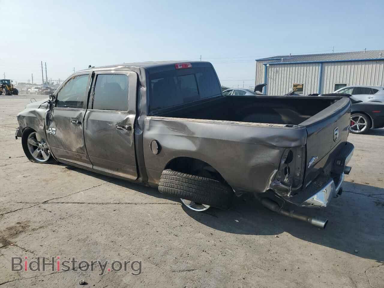 2016 RAM 1500 - VIN: 3C6RR7LT9GG225848 - Фото 2
