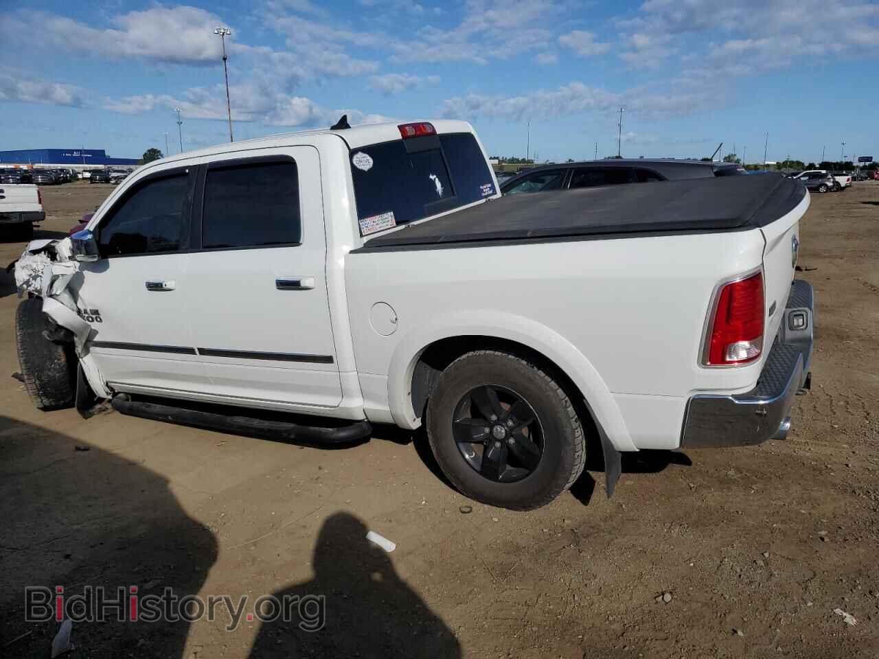 2017 RAM 1500 - VIN: 1C6RR7NT3HS720120 - Фото 2