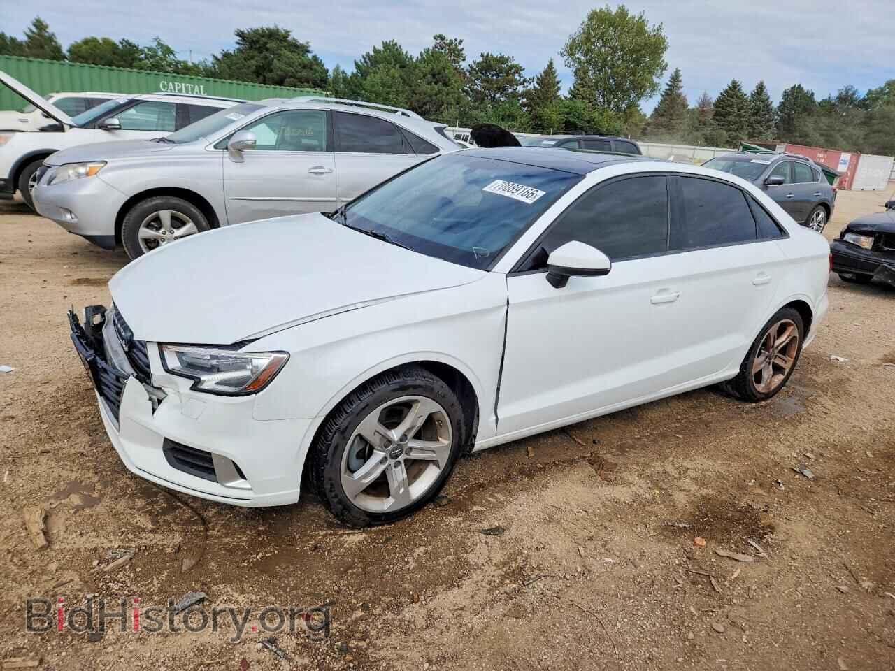 Photo WAUAUGFF8H1032596 - AUDI A3 2017