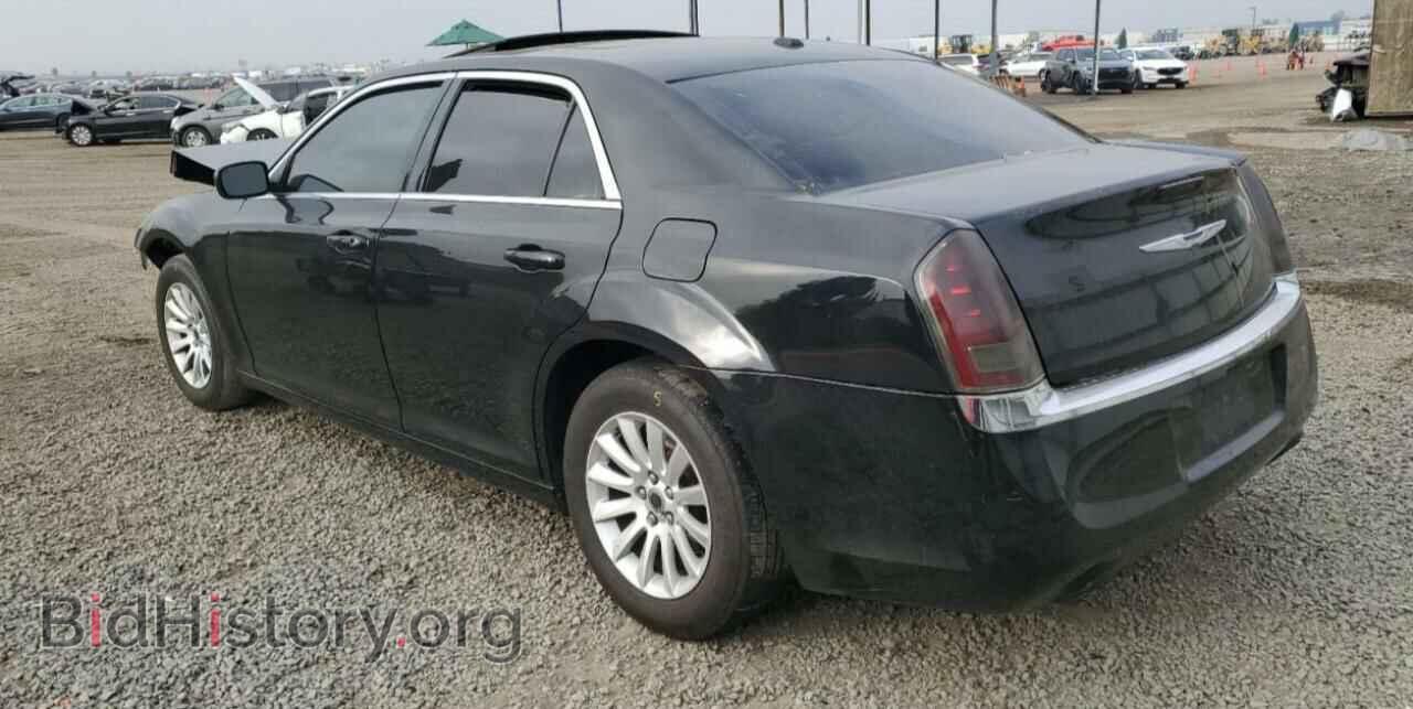 2014 CHRYSLER 300 - VIN: 2C3CCAAG0EH263120 - Фото 2