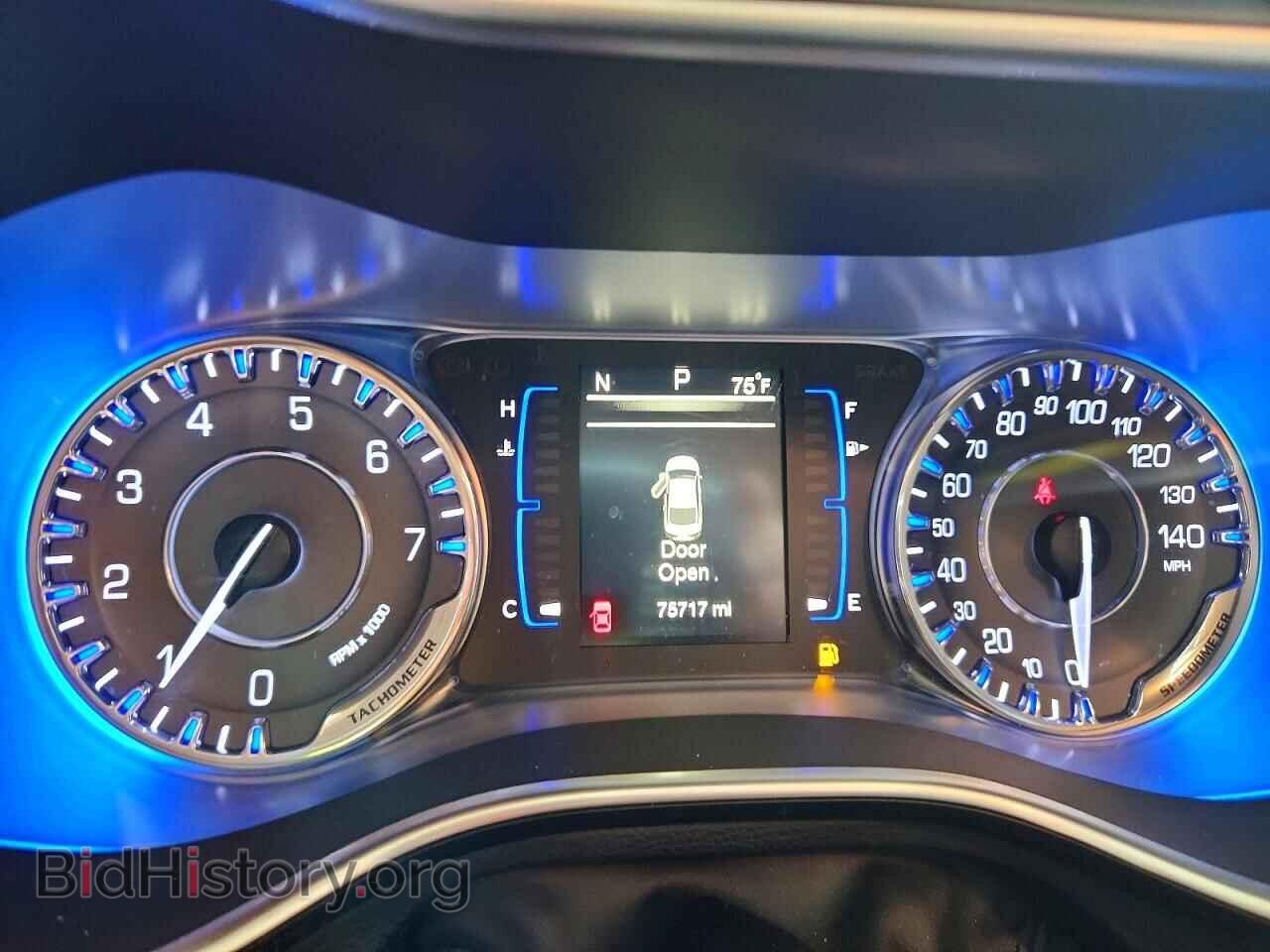 2016 CHRYSLER 200 - VIN: 1C3CCCAB8GN178472 - Photo 9