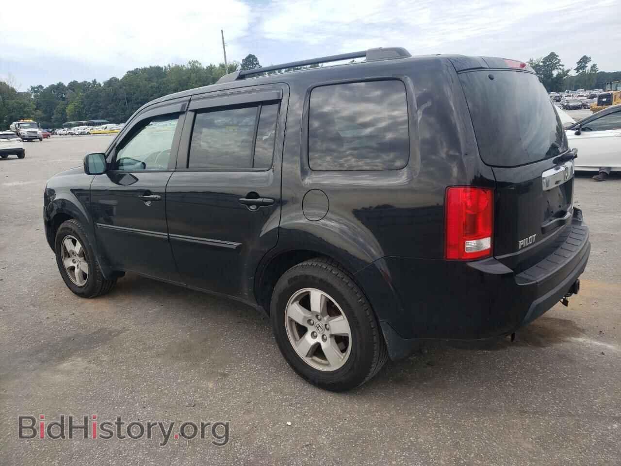 2011 HONDA PILOT - VIN: 5FNYF4H52BB063081 - Фото 2