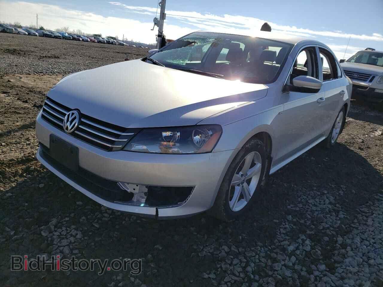2015 VOLKSWAGEN PASSAT - VIN: 1VWAT7A35FC120412 - Фото 2