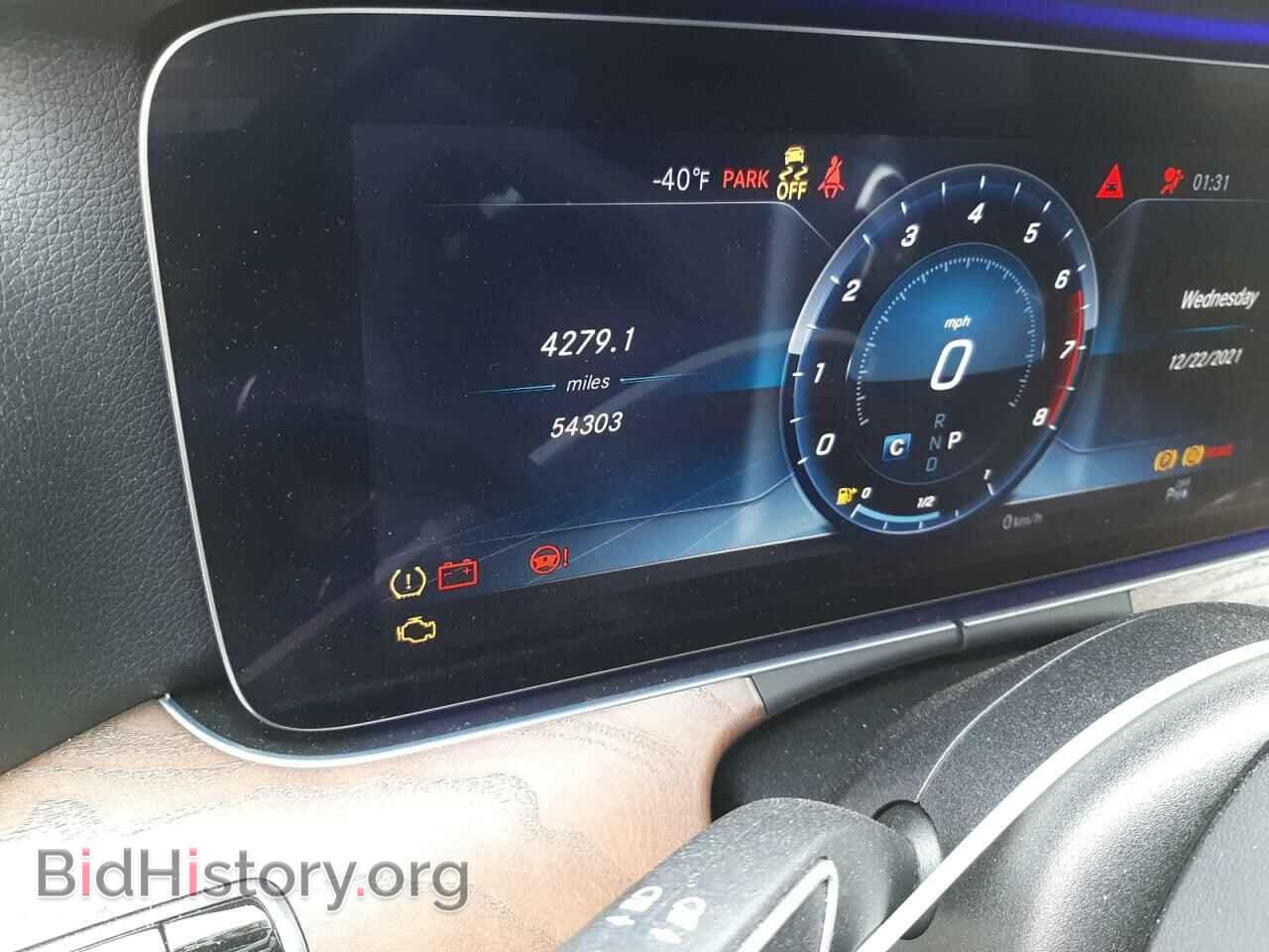 2018 MERCEDES-BENZ E-CLASS - VIN: WDDZF4JB5JA320896 - Фото 8