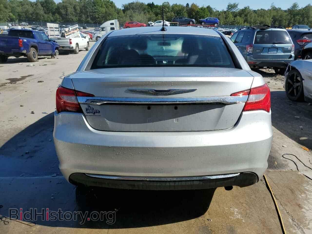 2012 CHRYSLER 200 - VIN: 1C3CCBBBXCN298762 - Фото 6