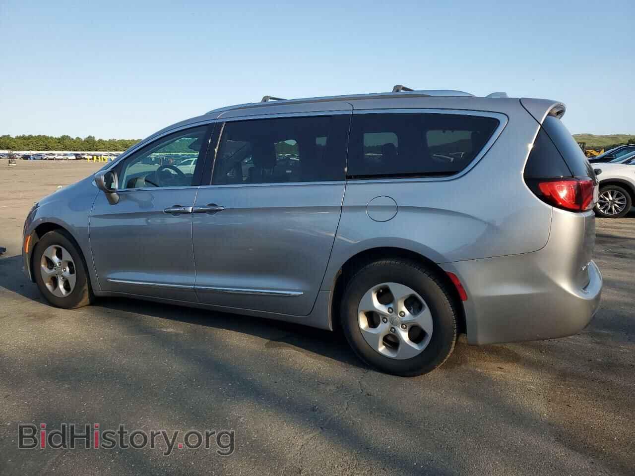 2017 CHRYSLER PACIFICA - VIN: 2C4RC1EGXHR515311 - Фото 2