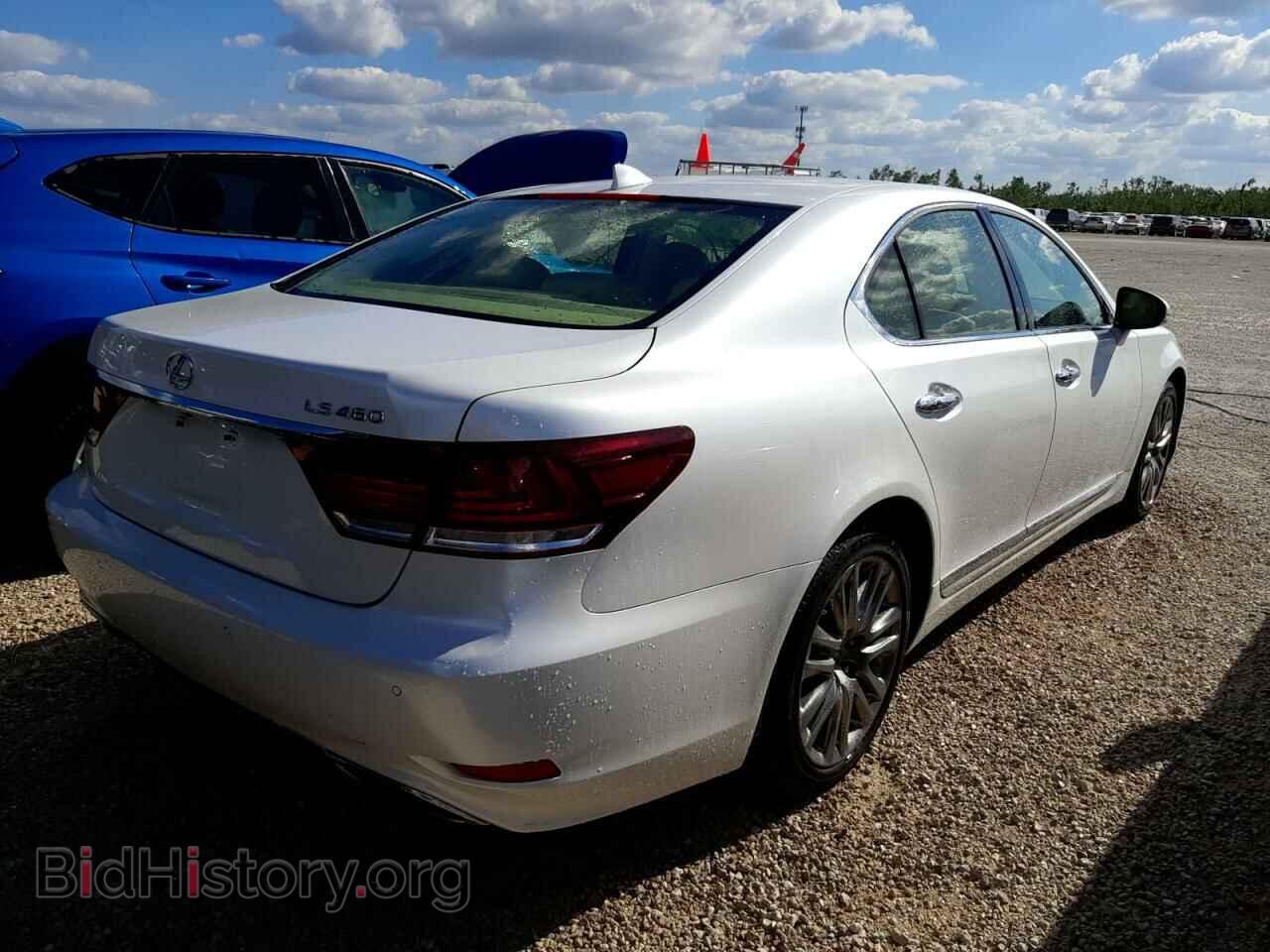2017 LEXUS LS460 - VIN: JTHBL5EF5H5146949 - Фото 3
