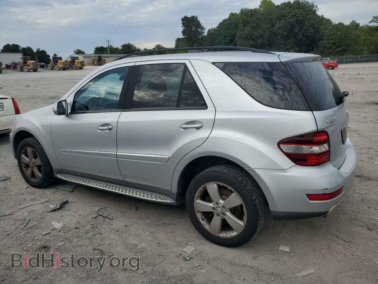 2009 MERCEDES-BENZ M-CLASS - VIN: 4JGBB86E09A444664 - Фото 2