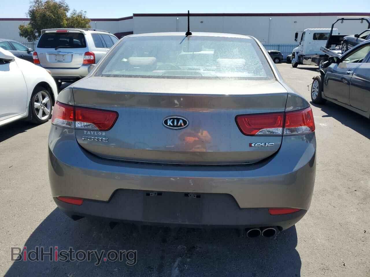2011 KIA FORTE - VIN: KNAFW6A39B5359015 - Фото 6