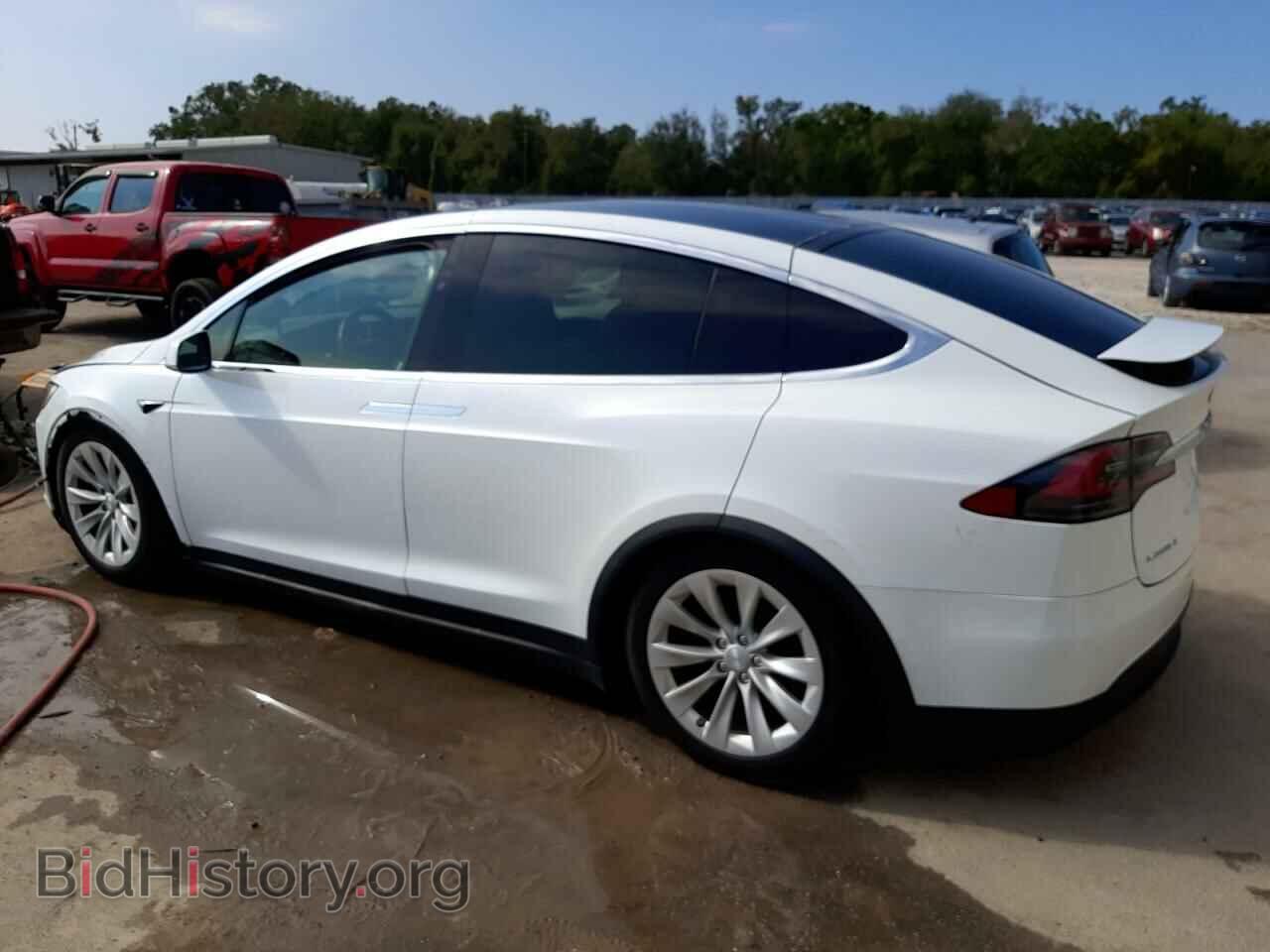 2018 TESLA MODEL X - VIN: 5YJXCBE26JF113675 - Фото 2