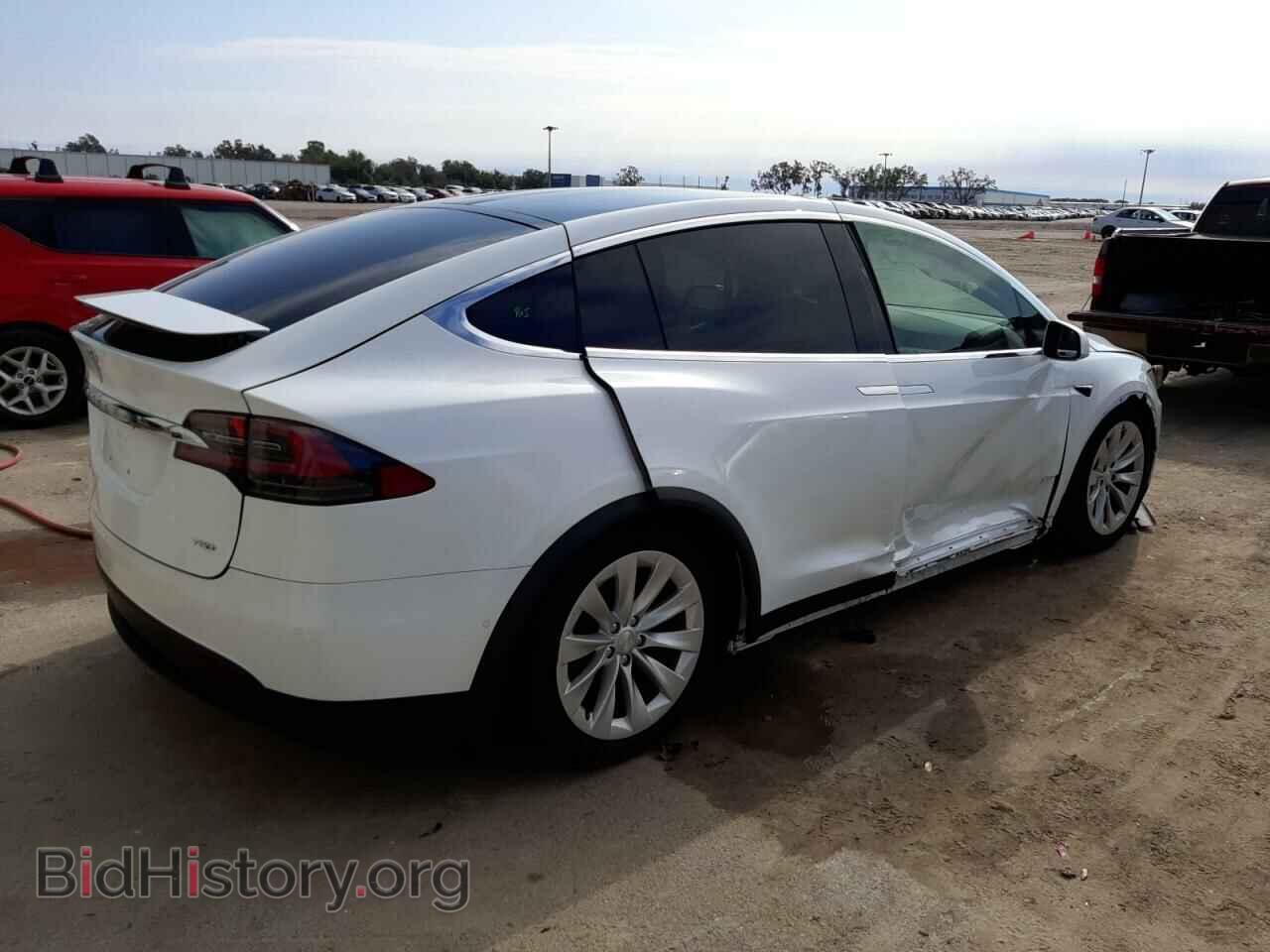 2018 TESLA MODEL X - VIN: 5YJXCBE26JF113675 - Фото 3
