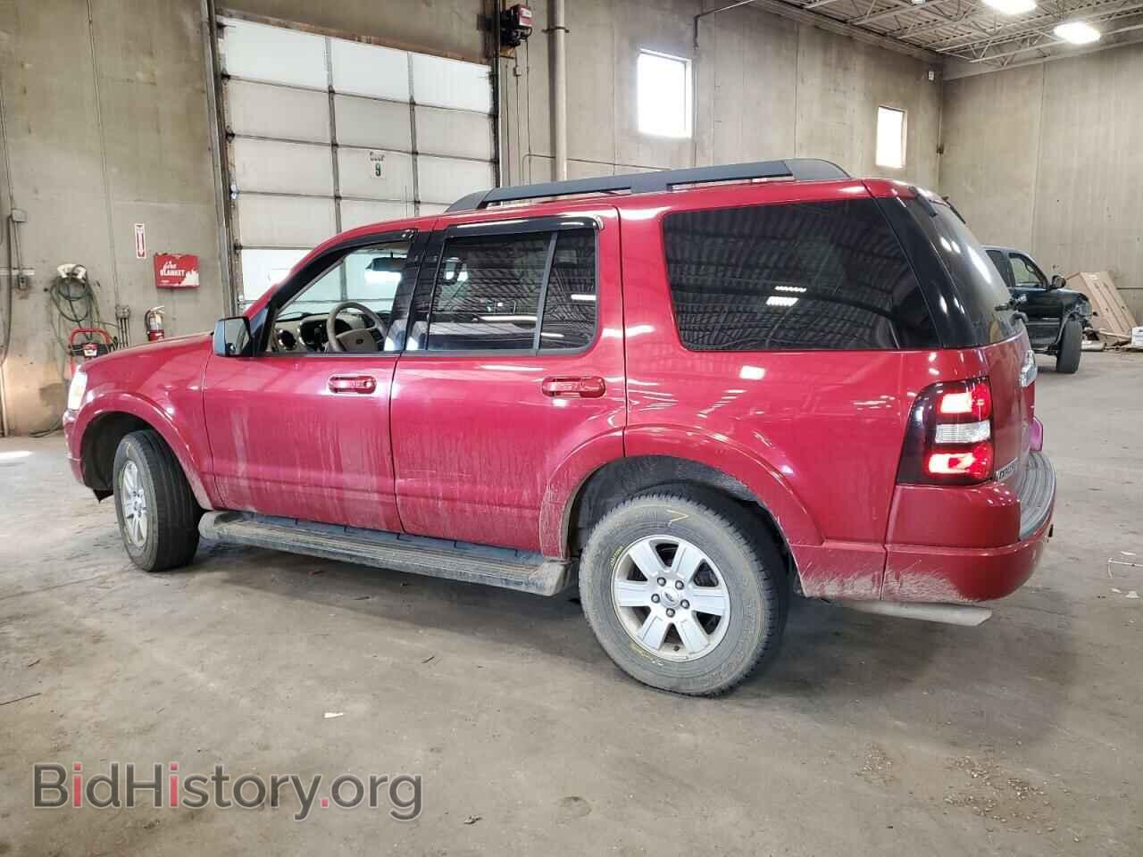 2010 FORD EXPLORER - VIN: 1FMEU6DE8AUA68328 - Фото 2