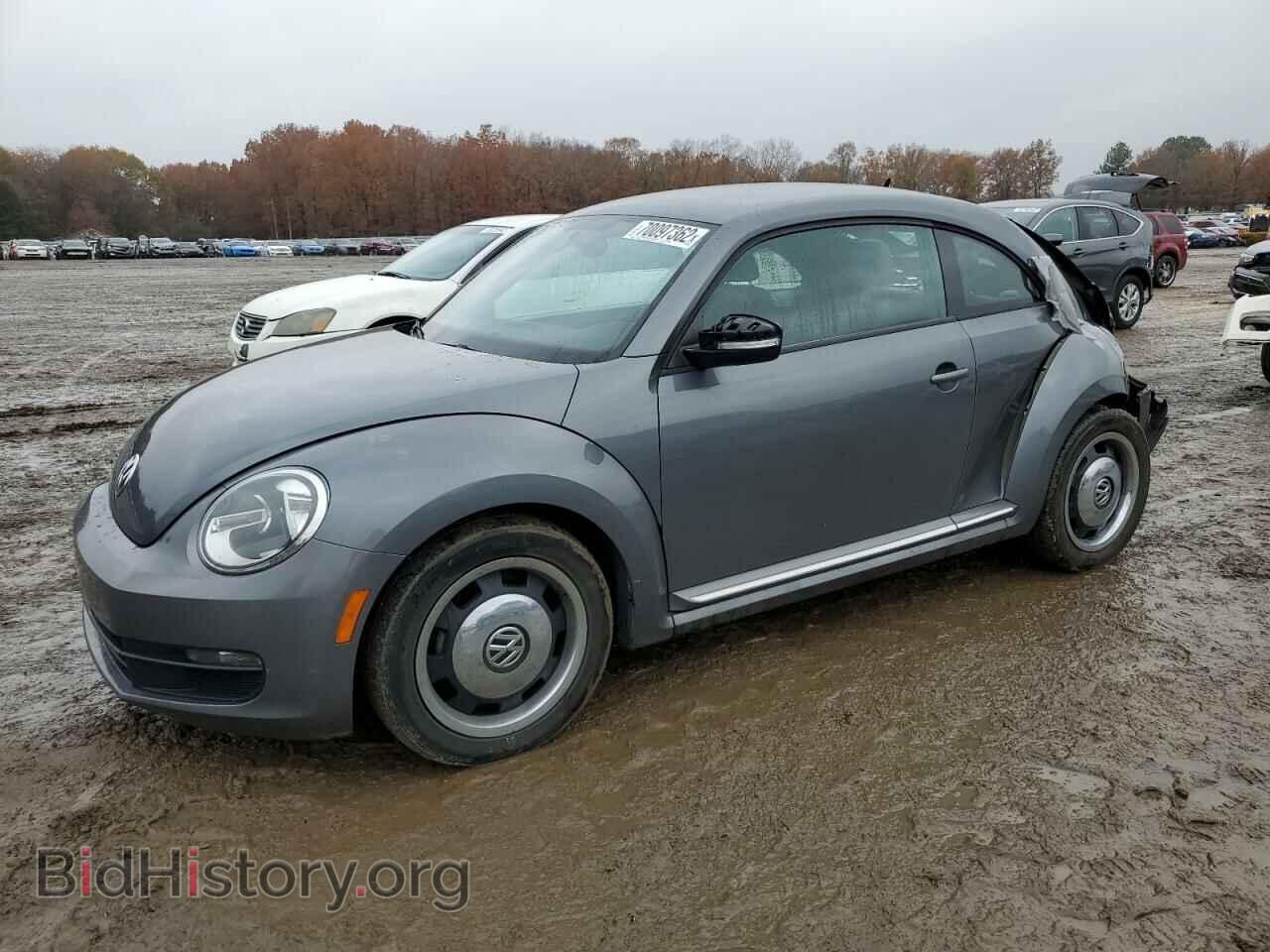 Photo 3VWJX7AT2CM608327 - VOLKSWAGEN BEETLE 2012