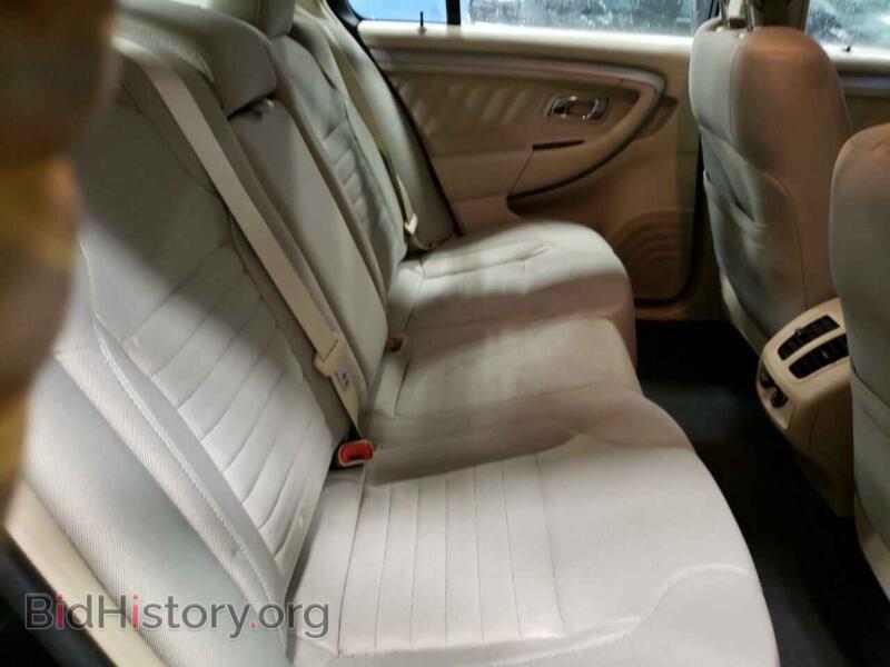 2013 Ford TAURUS (VIN 1FAHP2D80DG184546) — photo 10 of 12