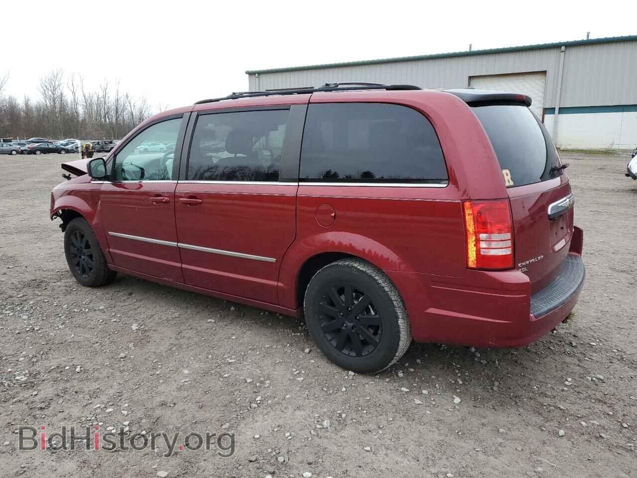 2010 CHRYSLER MINIVAN - VIN: 2A4RR8DX2AR366577 - Фото 2