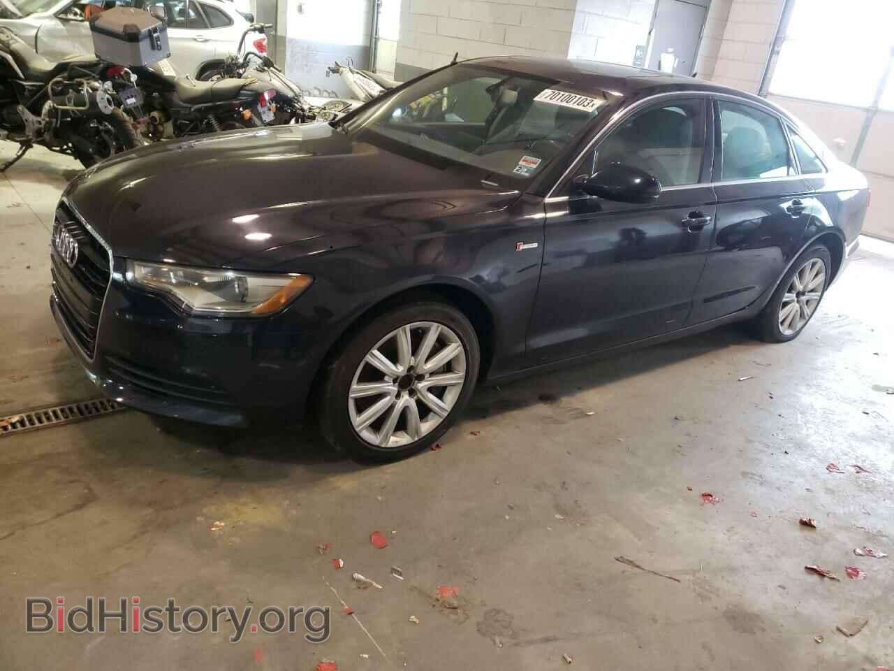 Photo WAUGGAFC5DN032465 - AUDI A6 2013