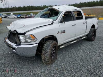 2018 RAM 2500 2500 SLT, белый — VIN 3C6UR5DL8JG245612, Copart