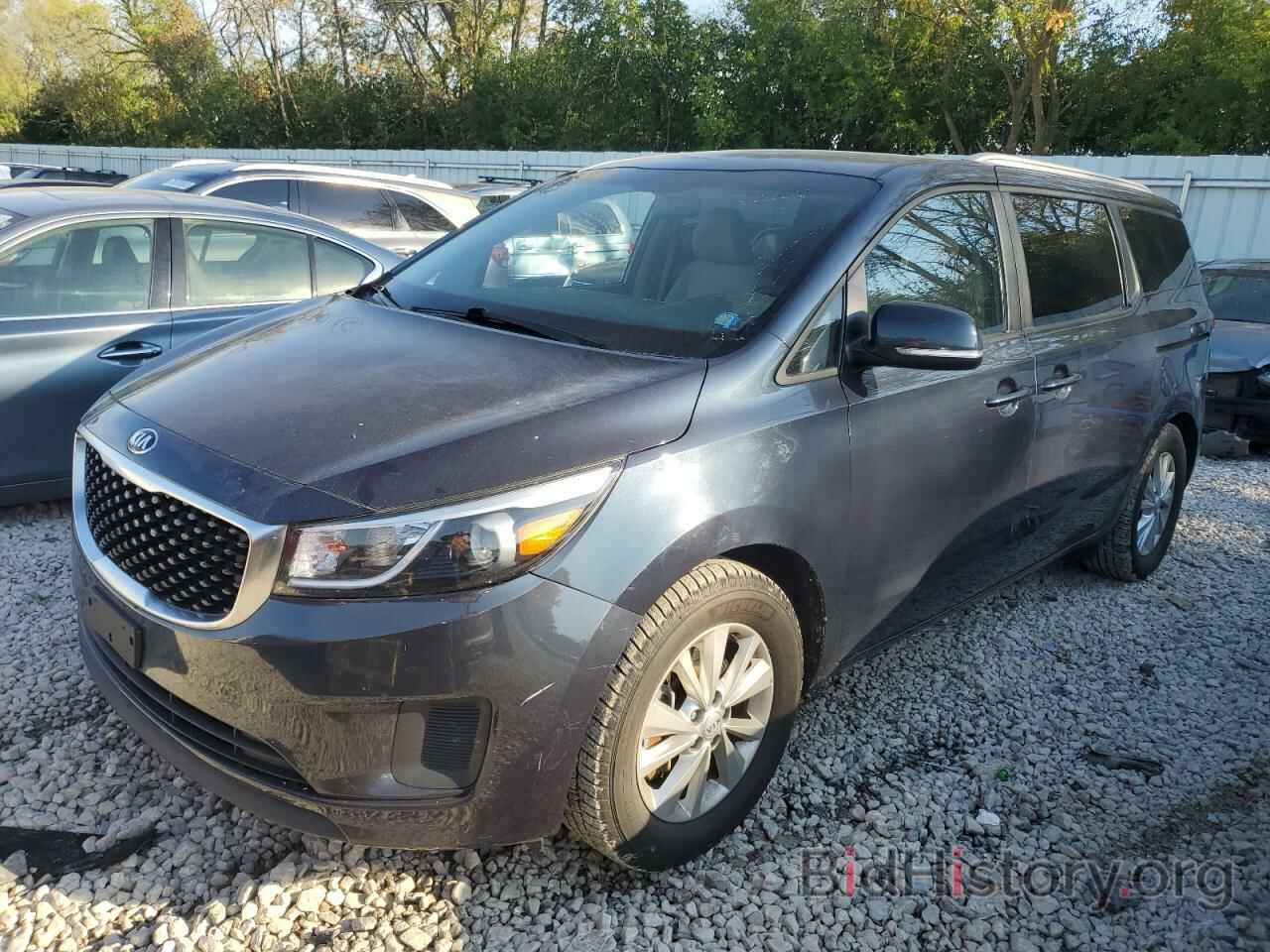 Kia Sedona 2016