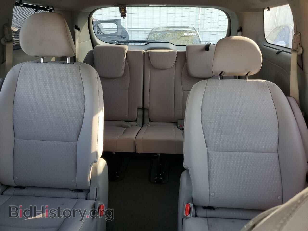 2016 KIA All Models - VIN: KNDMB5C12G6201757 - Фото 10